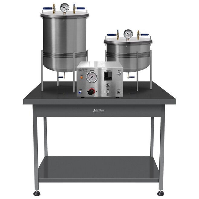 Máquina aplicadora, dosadora e resinadora com tanques, semiautomática de resina epóxi para resinagem Dosadora e misturadora com tanques, semiautomática de resina epóxi para resinagem.